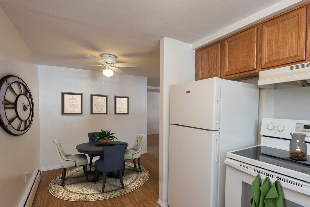 Belmont Village Apartments in King of Prussia, PA