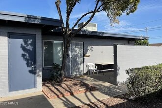 1078 W Flint St, Unit A in Chandler, AZ - Building Photo - Building Photo