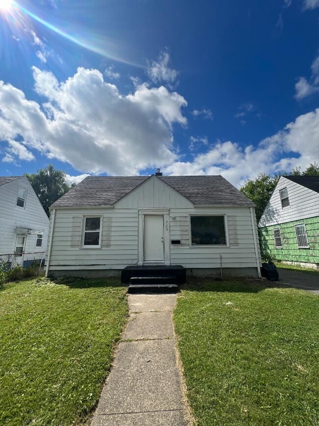 property at 329 W Pulaski St
