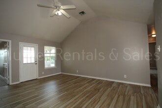 4906 Mikey Dr in Killeen, TX - Building Photo - Building Photo