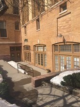 East Court Apartments in Rochester, NY - Foto de edificio - Building Photo