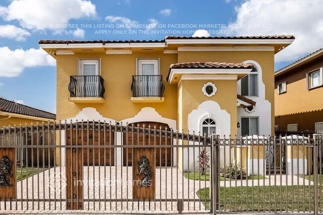 15582 SW 13th Terrace in Miami, FL - Building Photo - Building Photo