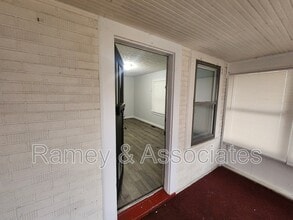 1490 Clara Ave in Louisville, KY - Building Photo - Building Photo