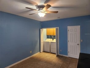 1215 Skyview Blvd in Lakeland, FL - Foto de edificio - Building Photo