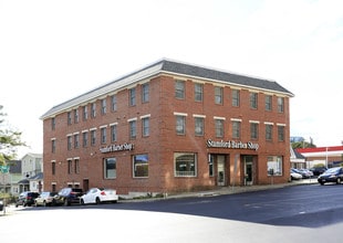 791 E Main St in Stamford, CT - Building Photo - Building Photo