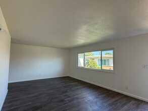 431 S G St in Lompoc, CA - Building Photo - Building Photo