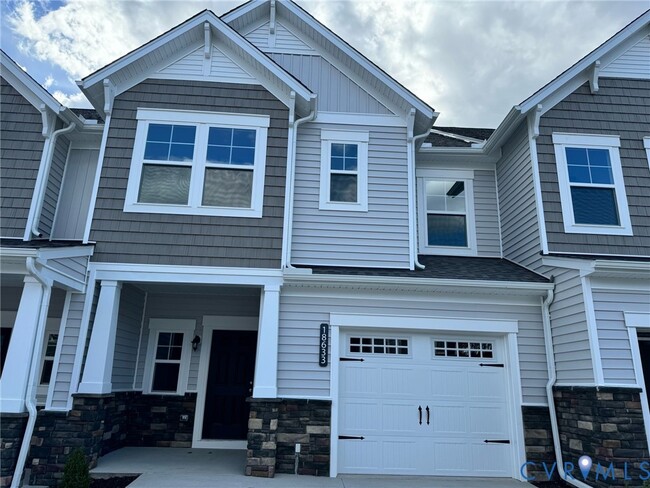 property at 18633 Palisades Rdg