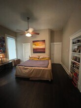 423 W Magnolia Ave, Unit 2 in San Antonio, TX - Building Photo - Building Photo