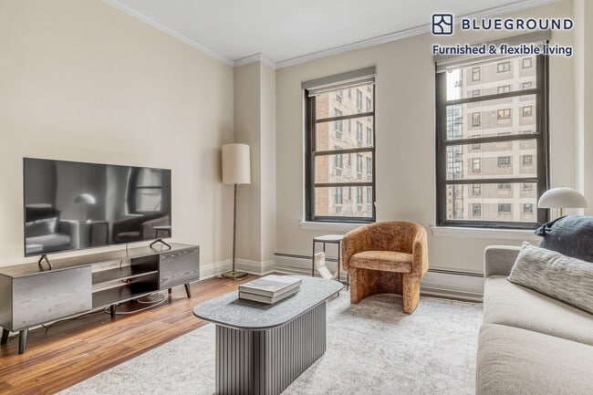 200 E Chestnut St in Chicago, IL - Building Photo - Building Photo