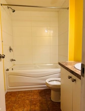 364 Martindale Dr NE in Calgary, AB - Building Photo - Building Photo