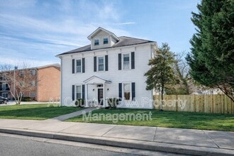 8753 Signal Hill Rd in Manassas, VA - Building Photo - Building Photo