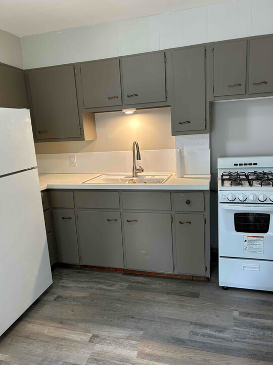 609 Buffalo St in Fulton, NY - Building Photo