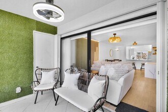 12911 Briarlake Dr in West Palm Beach, FL - Building Photo - Building Photo