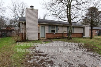 4355 Central Valley Dr in Nashville, TN - Building Photo - Building Photo