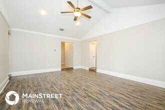 1905 Dartmouth Ct in Arlington, TX - Foto de edificio - Building Photo