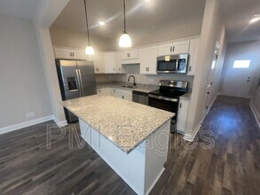 384 Fallow Cir in Clarksville, TN - Building Photo - Building Photo