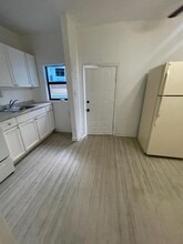 1140 NW 4th St in Miami, FL - Building Photo - Building Photo