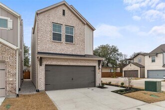 6904 Gorman Fls Trl in Dallas, TX - Building Photo - Building Photo