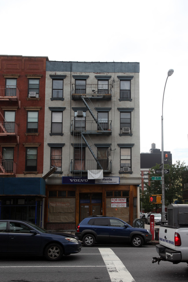 2162 Second Ave in New York, NY - Building Photo - Building Photo