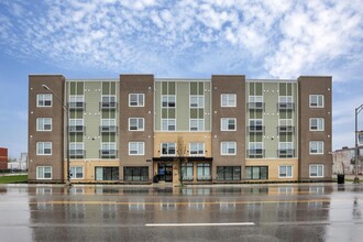 McKinley Manor in Columbus, OH - Building Photo - Building Photo