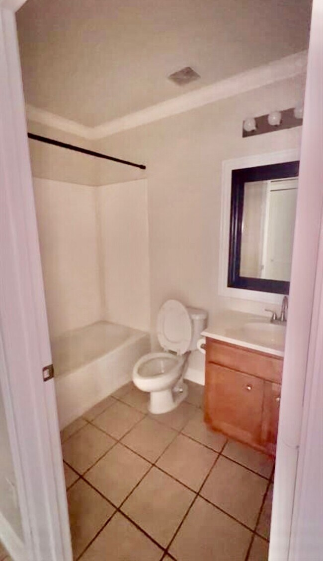 1614 York Creek Dr in Houston, TX - Building Photo - Building Photo