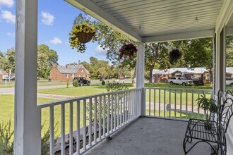 4009 Maple Dr in Chesapeake, VA - Building Photo - Building Photo