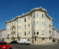 2 Toledo Way in San Francisco, CA - Foto de edificio - Building Photo