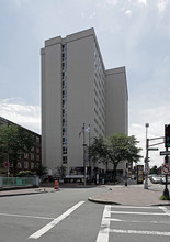 Symphony Plaza East in Boston, MA - Foto de edificio - Building Photo