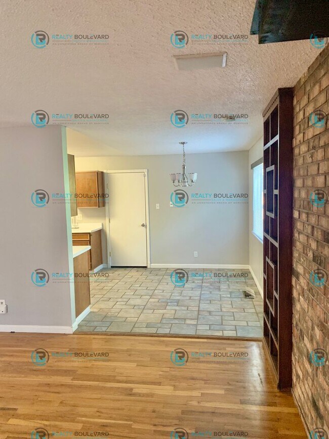 1430 Rayburn Dr in Reno, NV - Building Photo - Building Photo