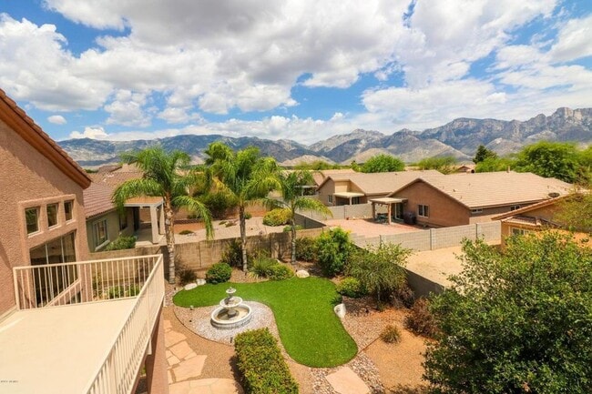 2148 E Rio Vistoso Ln in Oro Valley, AZ - Building Photo - Building Photo