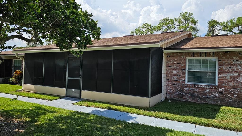 1001 N Plantation Dr in Kissimmee, FL - Building Photo