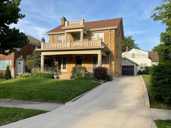 property at 3621 Hoagland Ave