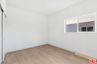 2521 S Orange Dr in Los Angeles, CA - Building Photo - Building Photo