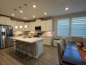 1616 Sambar Lp in Laredo, TX - Building Photo - Building Photo