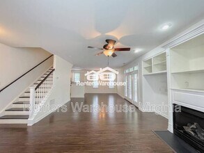 446 Blue Beech Way in Chesapeake, VA - Building Photo - Building Photo