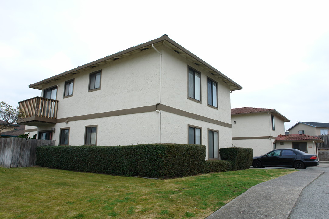 3128 Bayer St in Marina, CA - Building Photo