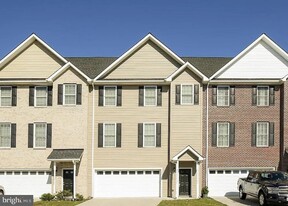 125 Brockham Ct in Winchester, VA - Building Photo
