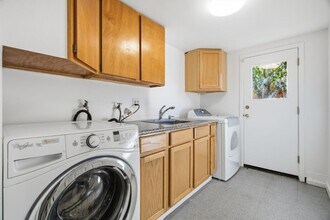 511 Buel Ave in Pacifica, CA - Building Photo - Building Photo