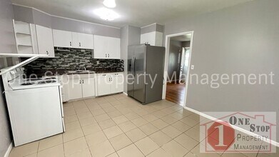 9362 E 69th Terrace in Kansas City, MO - Foto de edificio - Building Photo