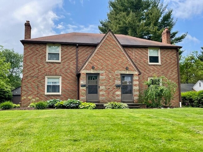 property at 457-459 Shepard Rd