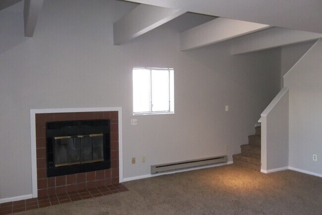 524 W Laurel St in Fort Collins, CO - Building Photo - Building Photo