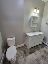 28 Common St in Waterville, ME - Building Photo - Building Photo