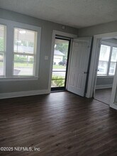 451 Duray St in Jacksonville, FL - Building Photo - Building Photo