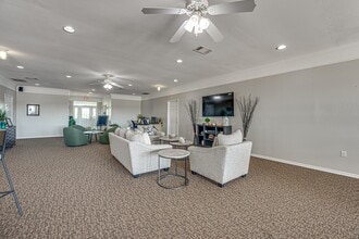 Cleburne Terrace in Cleburne, TX - Building Photo - Building Photo