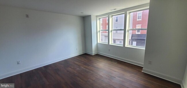 property at 3102 Frankford Ave