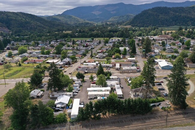 Old Hotel Trailer Court