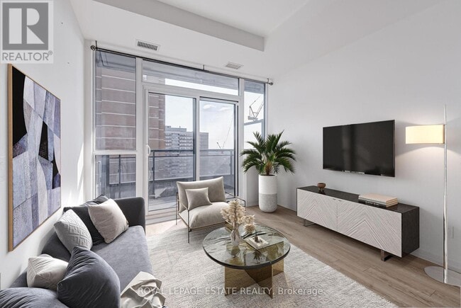 property at 286 Main St