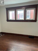 19 Shanley St in Kitchener, ON - Building Photo - Building Photo