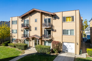 1354 E Washington St in Des Plaines, IL - Building Photo