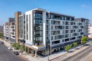 30Sixty in Los Angeles, CA - Building Photo